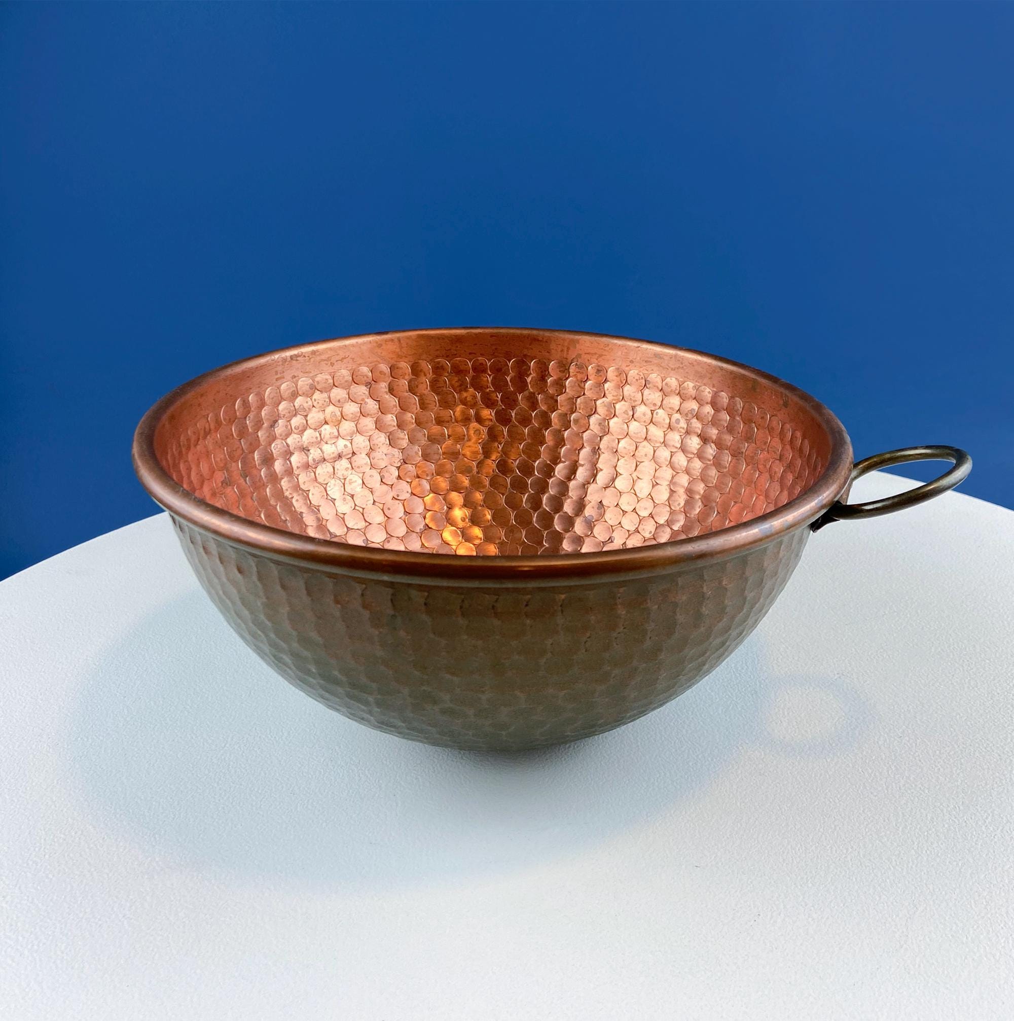 Vintage Copper Hand Pounded Bowl with Handle. For Kitchen Use or Display. Modern Farmhouse. Dining Room Table Decor. Gift for Him or Her.