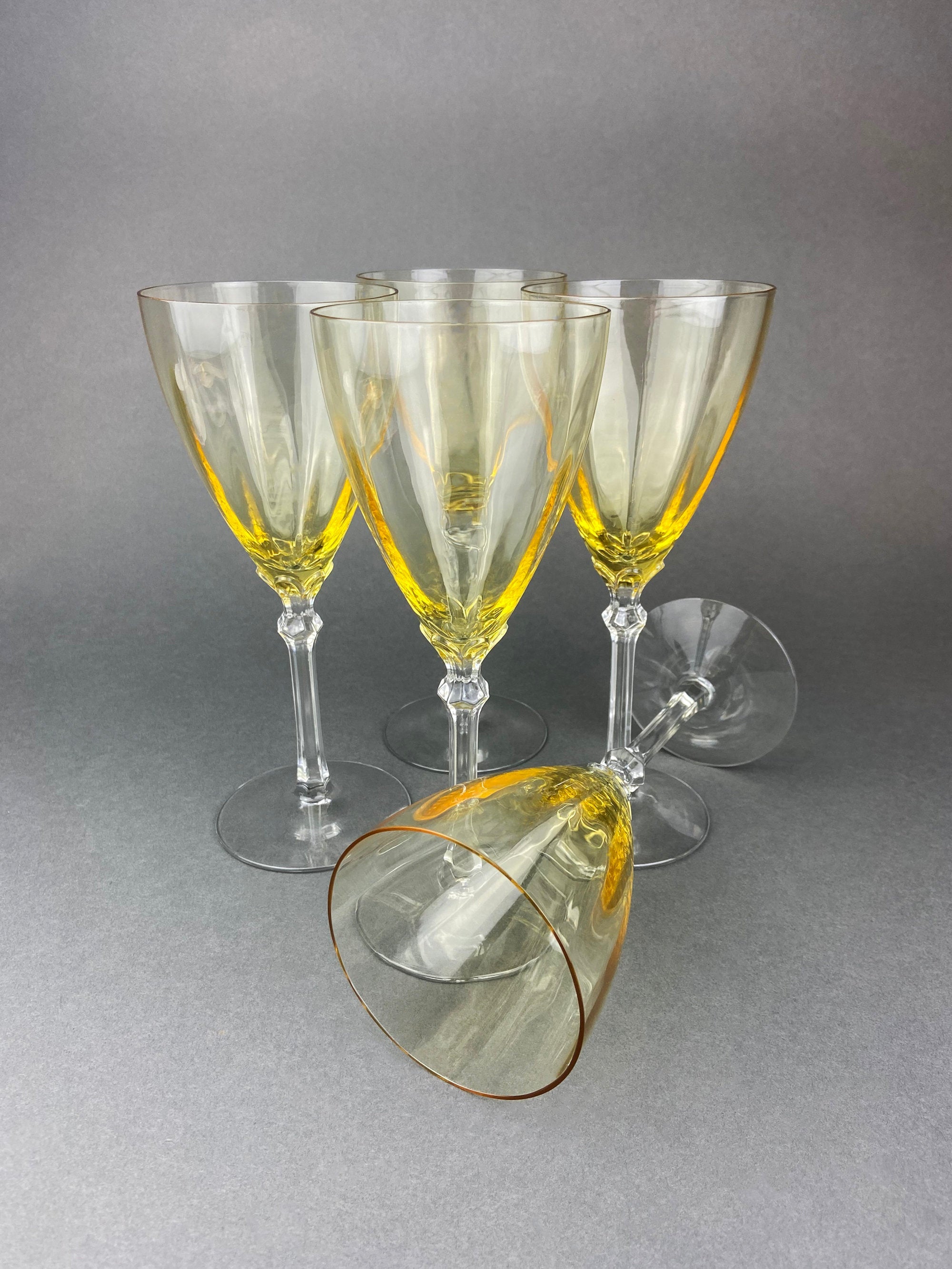 Vintage Contour Clear by Fostoria Crystal Juice Glasses with S Shaped Stem. Set of Five Small Stemware. Collectible Glassware. Fine Dining.
